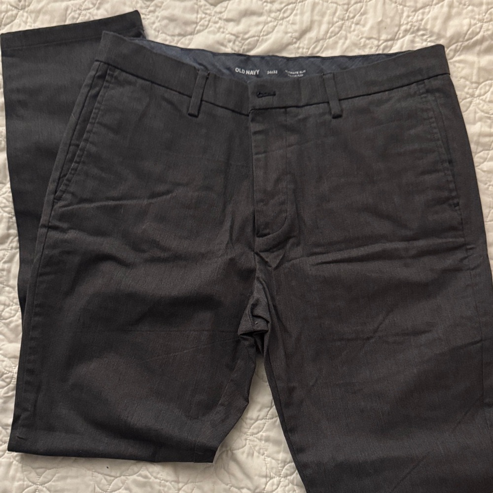 Old Navy Men's Dark Gray Chinos